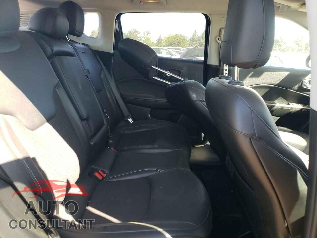 JEEP COMPASS 2020 - 3C4NJDBB3LT234570
