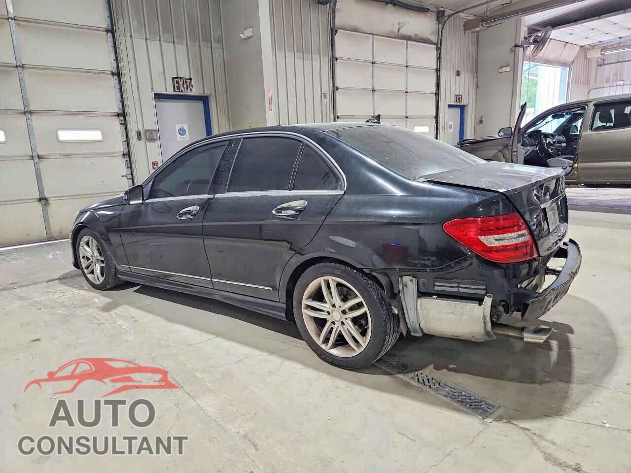 MERCEDES-BENZ C-CLASS 2013 - WDDGF8AB5DA783236