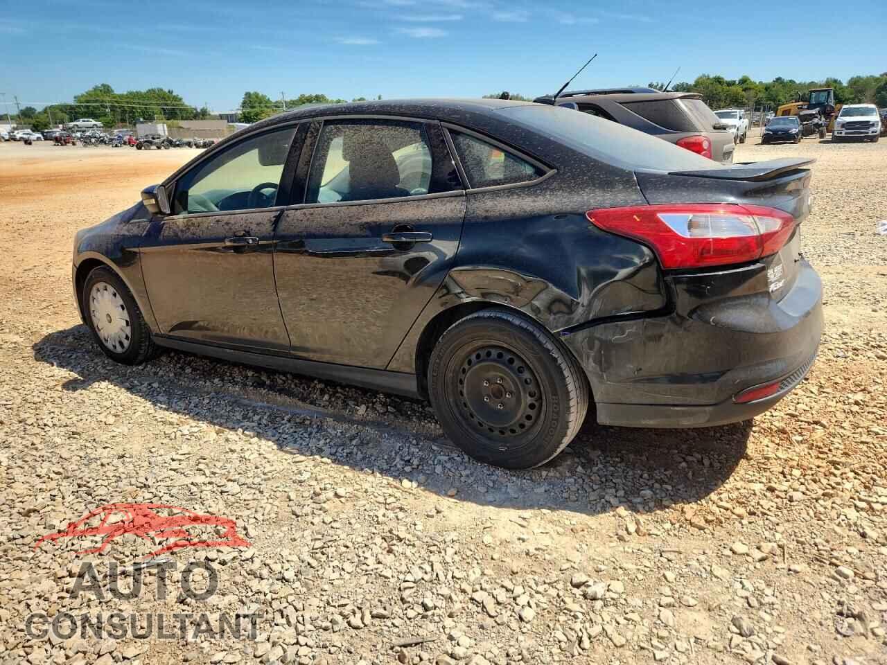 FORD FOCUS 2013 - 1FADP3F28DL207236