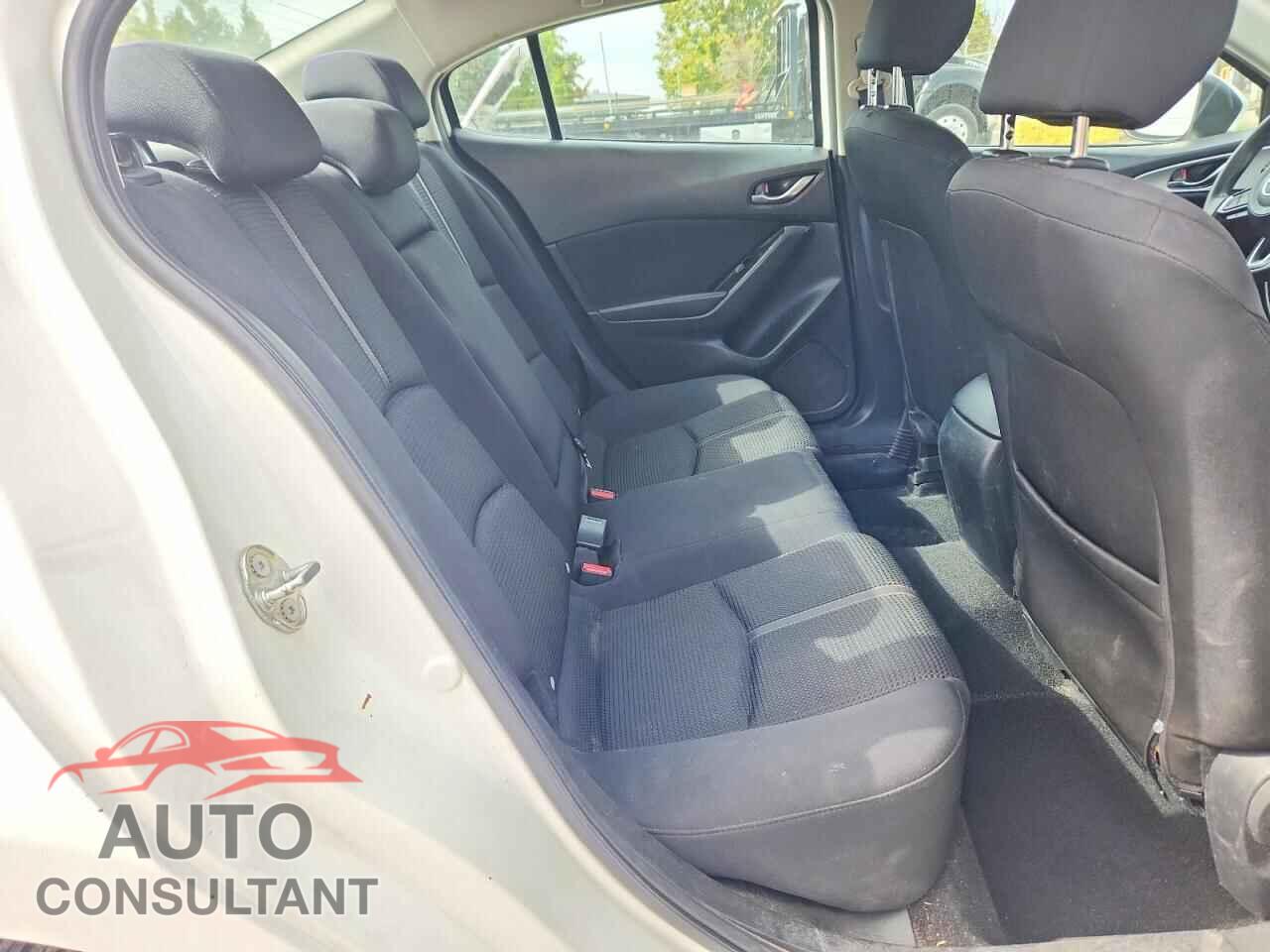 MAZDA 3 2017 - 3MZBN1U78HM157658