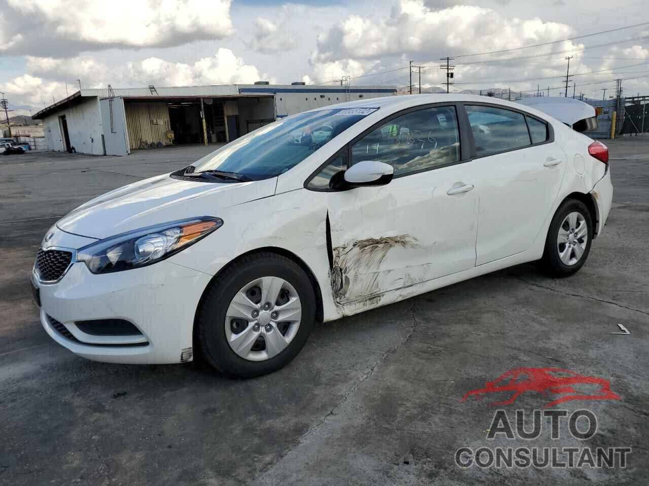 KIA FORTE 2016 - KNAFK4A69G5485537