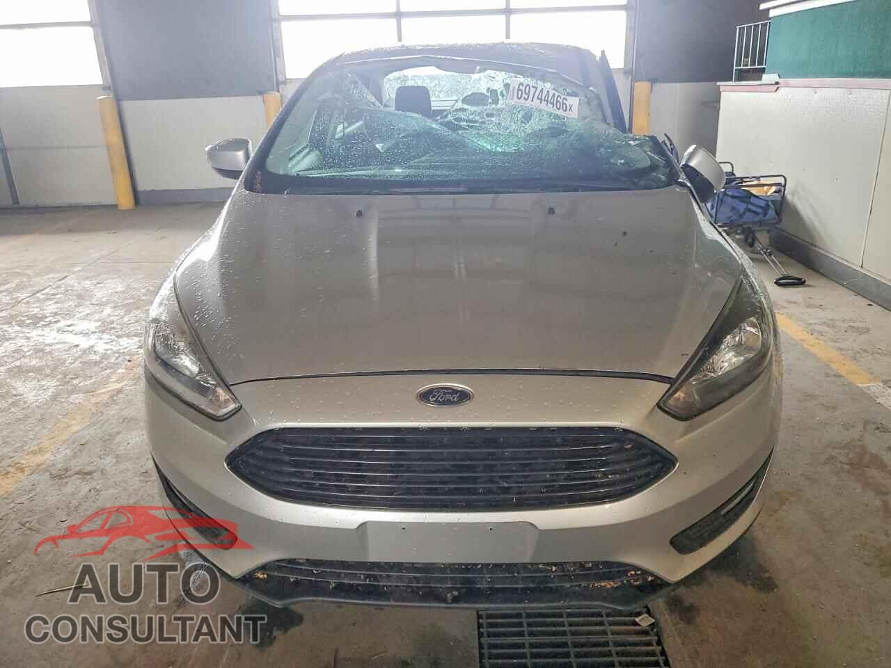 FORD FOCUS 2018 - 1FADP3FE9JL283778