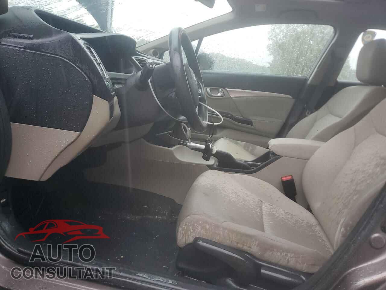 HONDA CIVIC 2014 - 2HGFB2F84EH549332