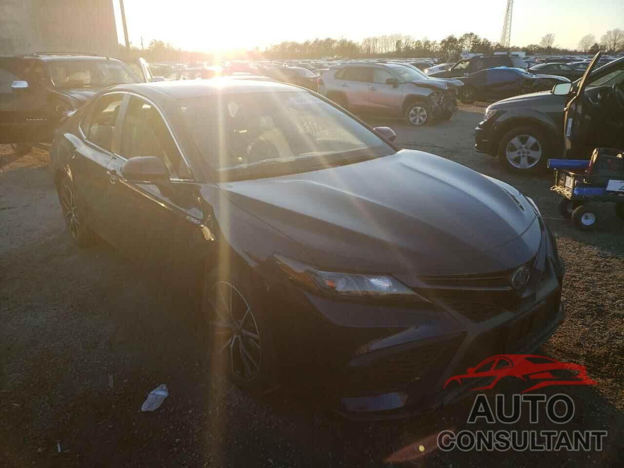 TOYOTA CAMRY 2021 - 4T1G31AK5MU029516