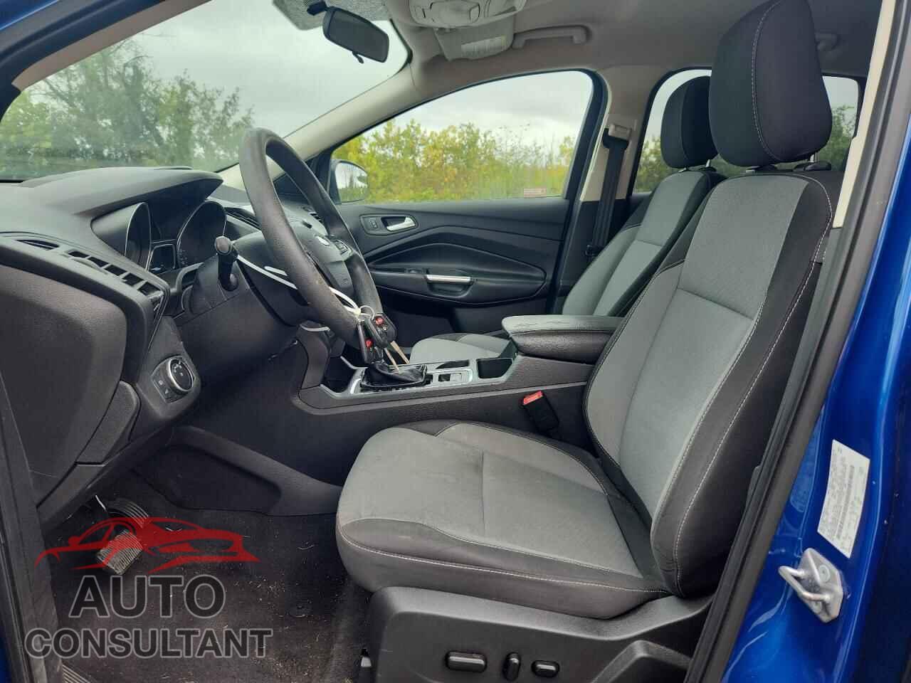 FORD ESCAPE 2018 - 1FMCU0GD0JUB08036