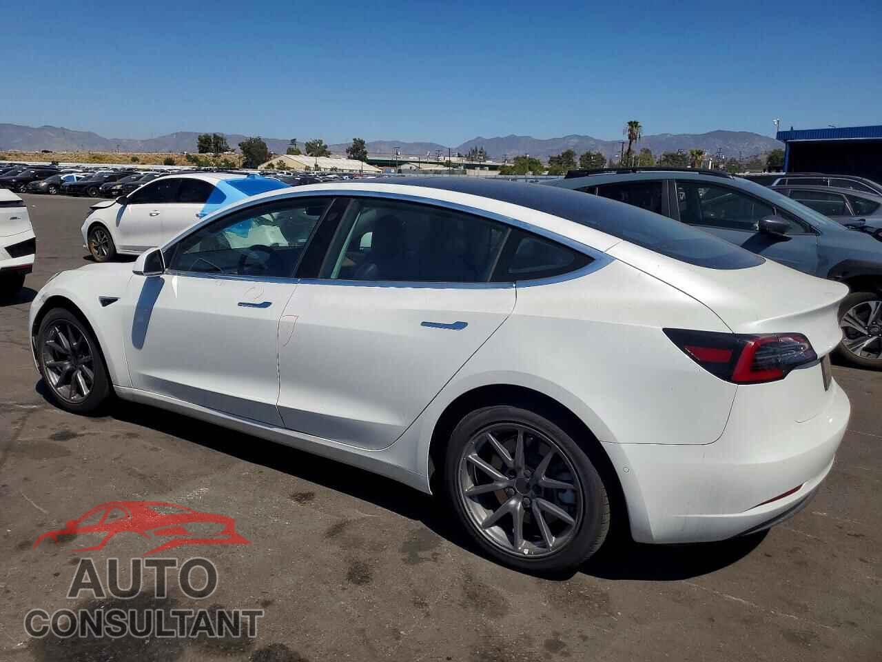 TESLA MODEL 3 2020 - 5YJ3E1EA0LF660048
