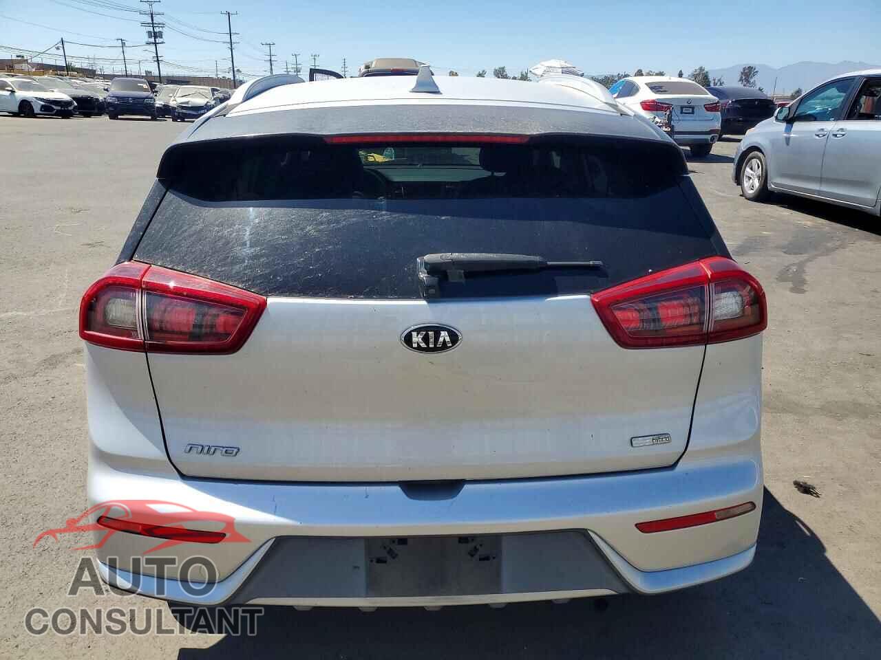 KIA NIRO 2018 - KNDCB3LC2J5212014