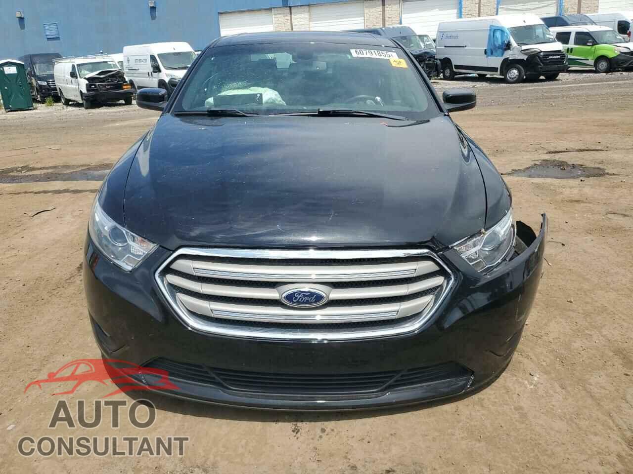 FORD TAURUS 2013 - 1FAHP2E85DG116239