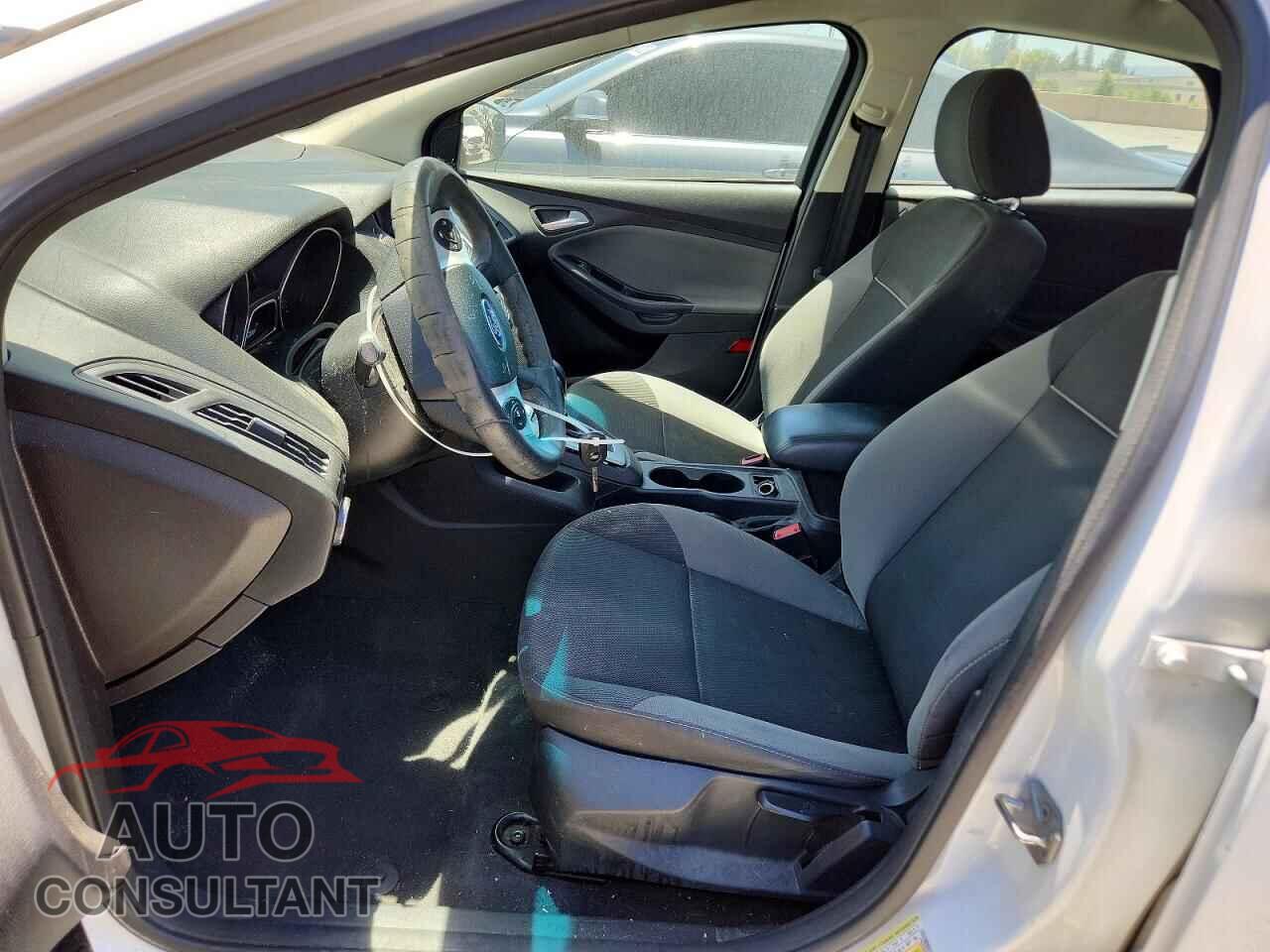 FORD FOCUS 2014 - 1FADP3K21EL123685