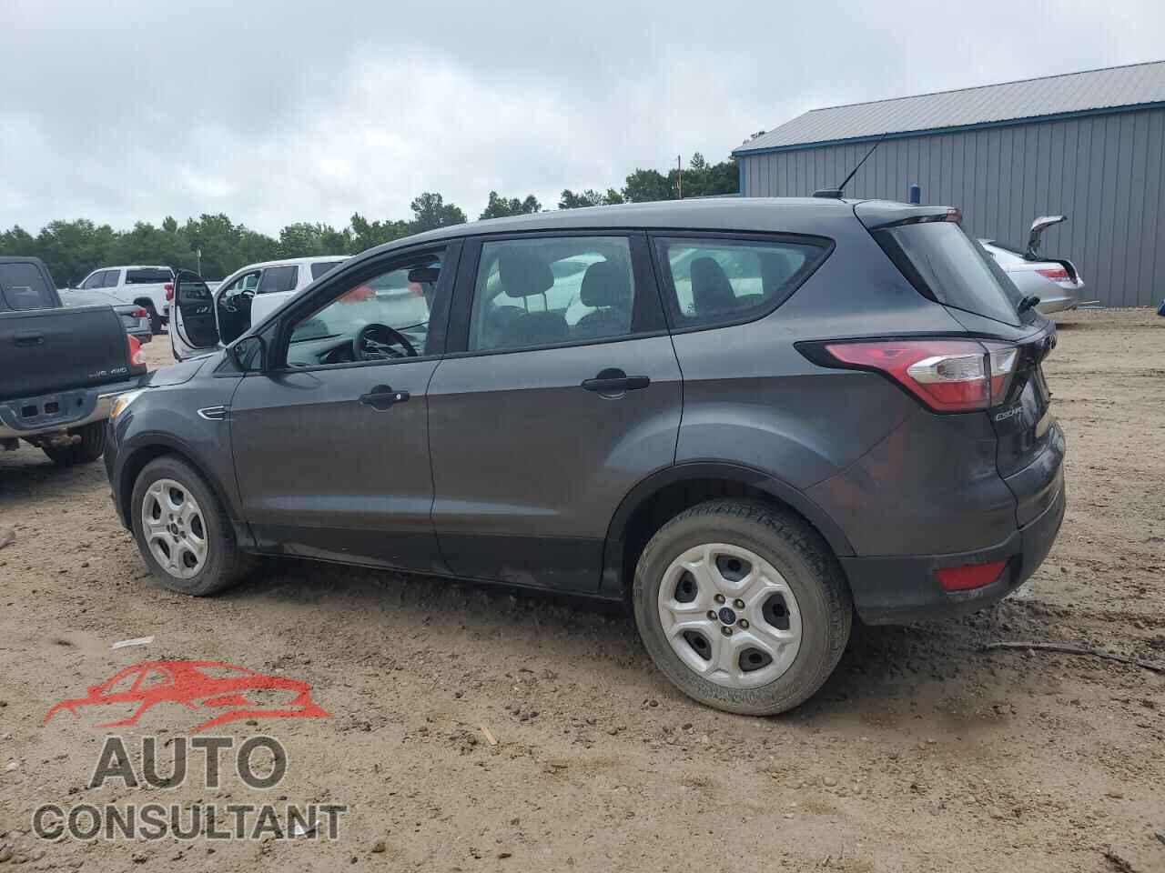 FORD ESCAPE 2017 - 1FMCU0F72HUD35623