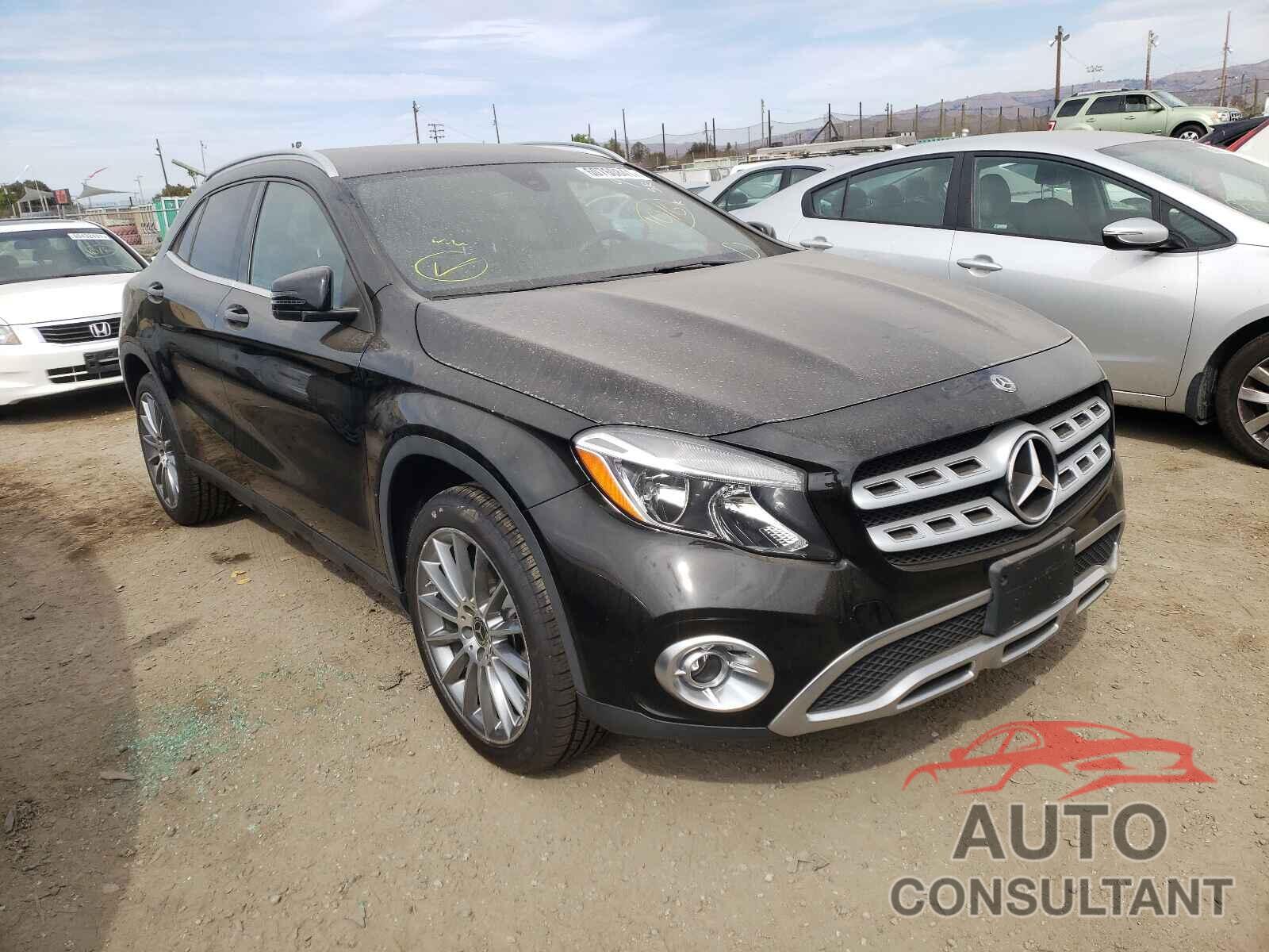 MERCEDES-BENZ GLA-CLASS 2018 - WDCTG4GB2JJ419593