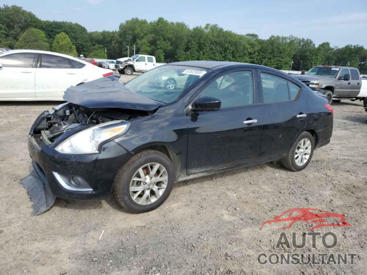 NISSAN VERSA 2019 - 3N1CN7AP0KL823958