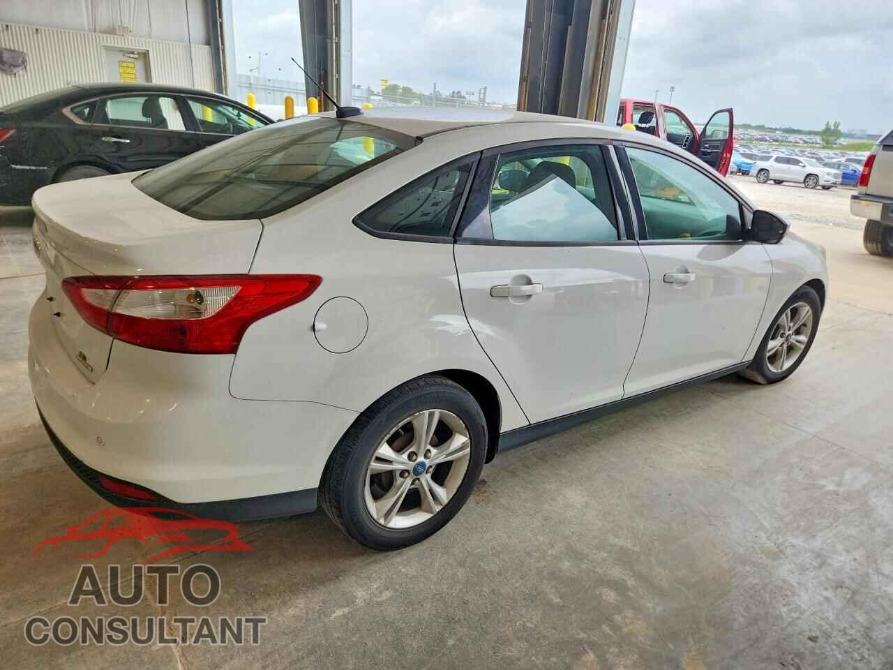 FORD FOCUS 2013 - 1FADP3F24DL195957
