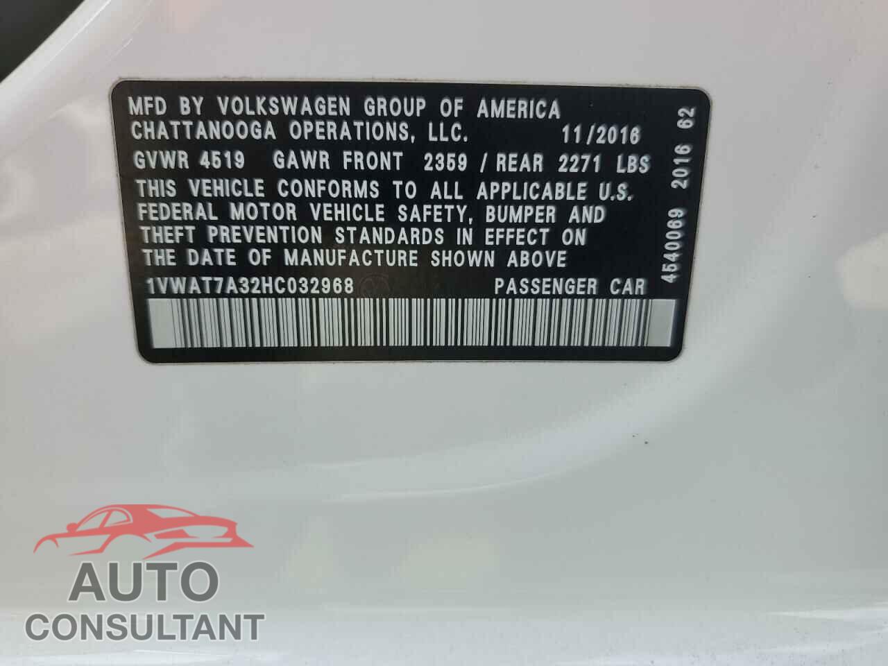 VOLKSWAGEN PASSAT 2017 - 1VWAT7A32HC032968