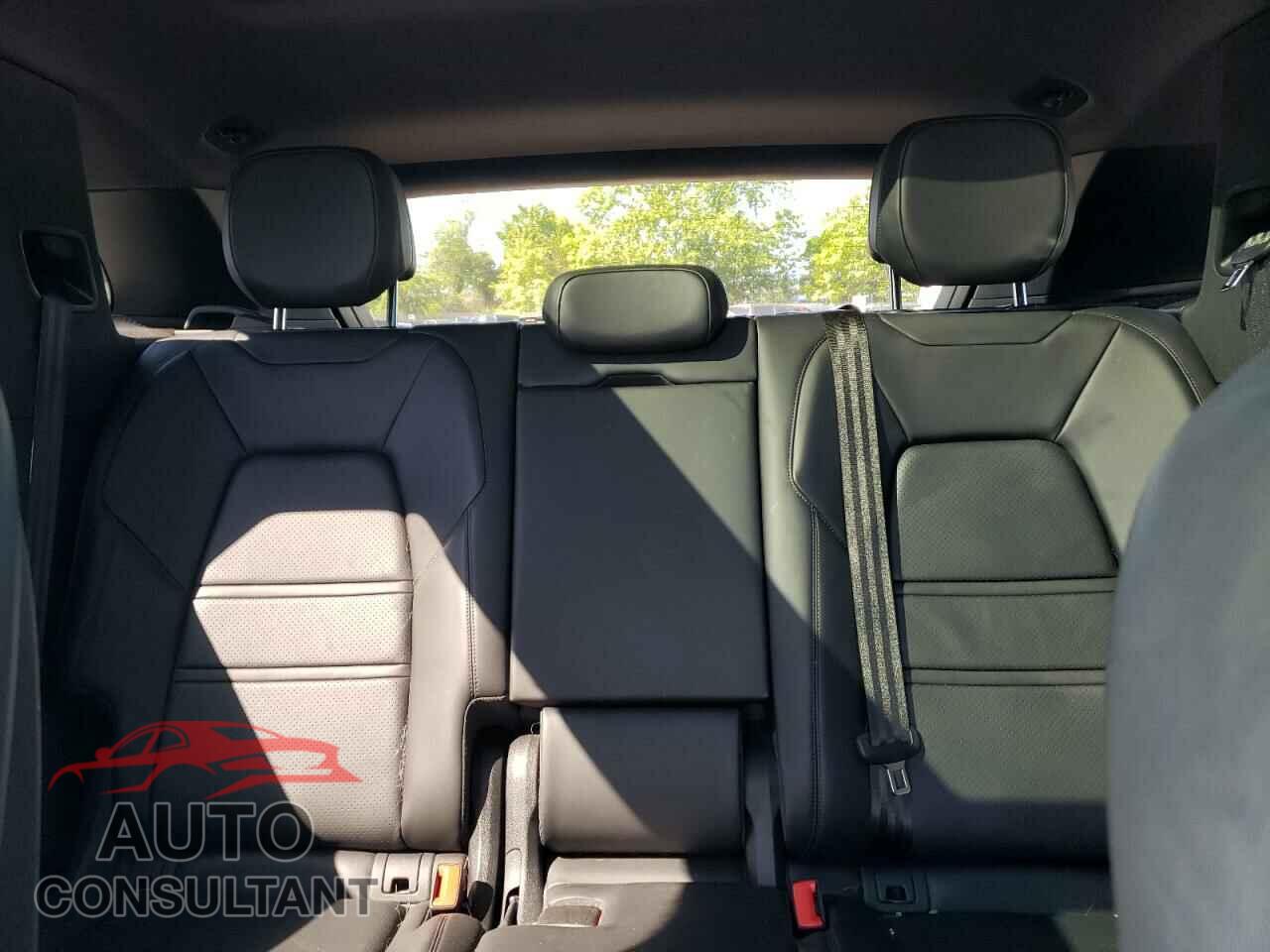 PORSCHE CAYENNE 2021 - WP1AA2AY4MDA05362