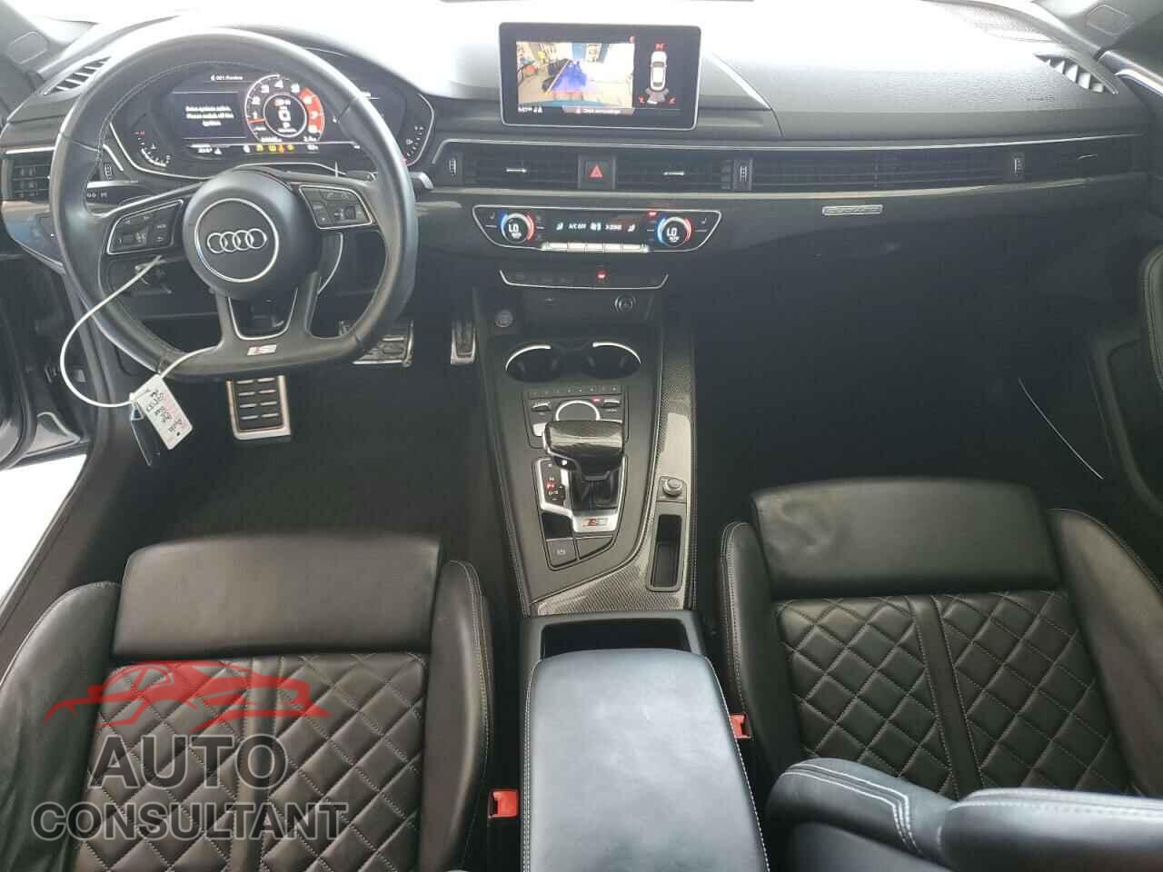 AUDI S5/RS5 2019 - WAUB4CF50KA078483