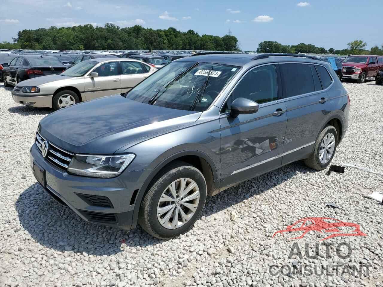 VOLKSWAGEN TIGUAN 2018 - 3VV2B7AX6JM121106