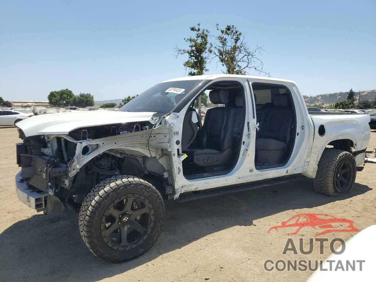 TOYOTA TUNDRA 2022 - 5TFNA5DB6NX003415