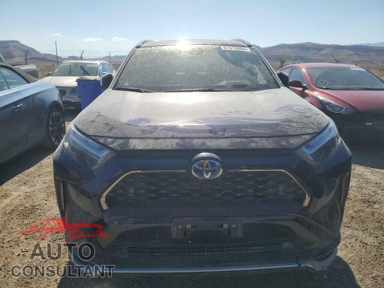 TOYOTA RAV4 2024 - JTMFB3FV2RD184792