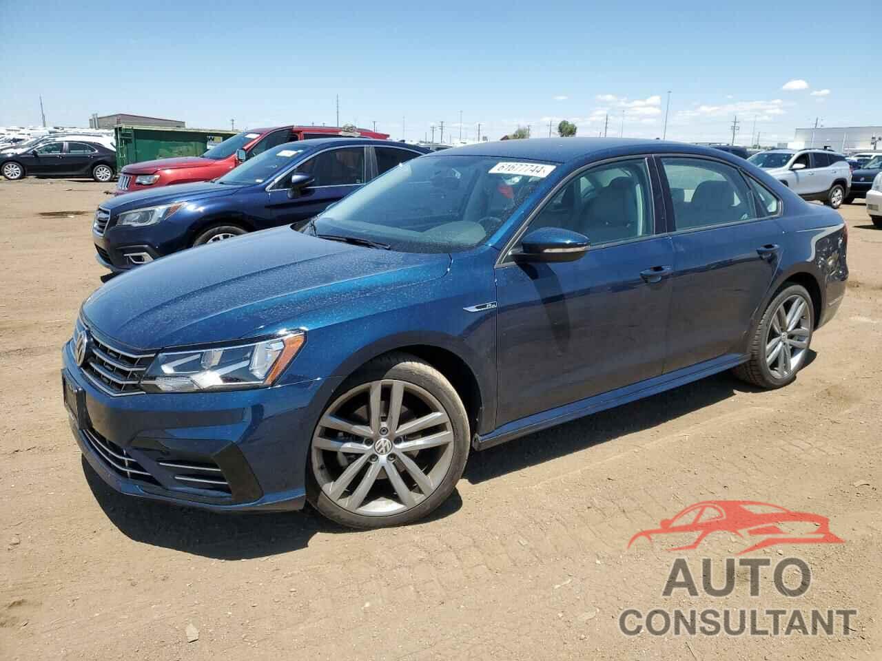 VOLKSWAGEN PASSAT 2018 - 1VWAA7A34JC015715