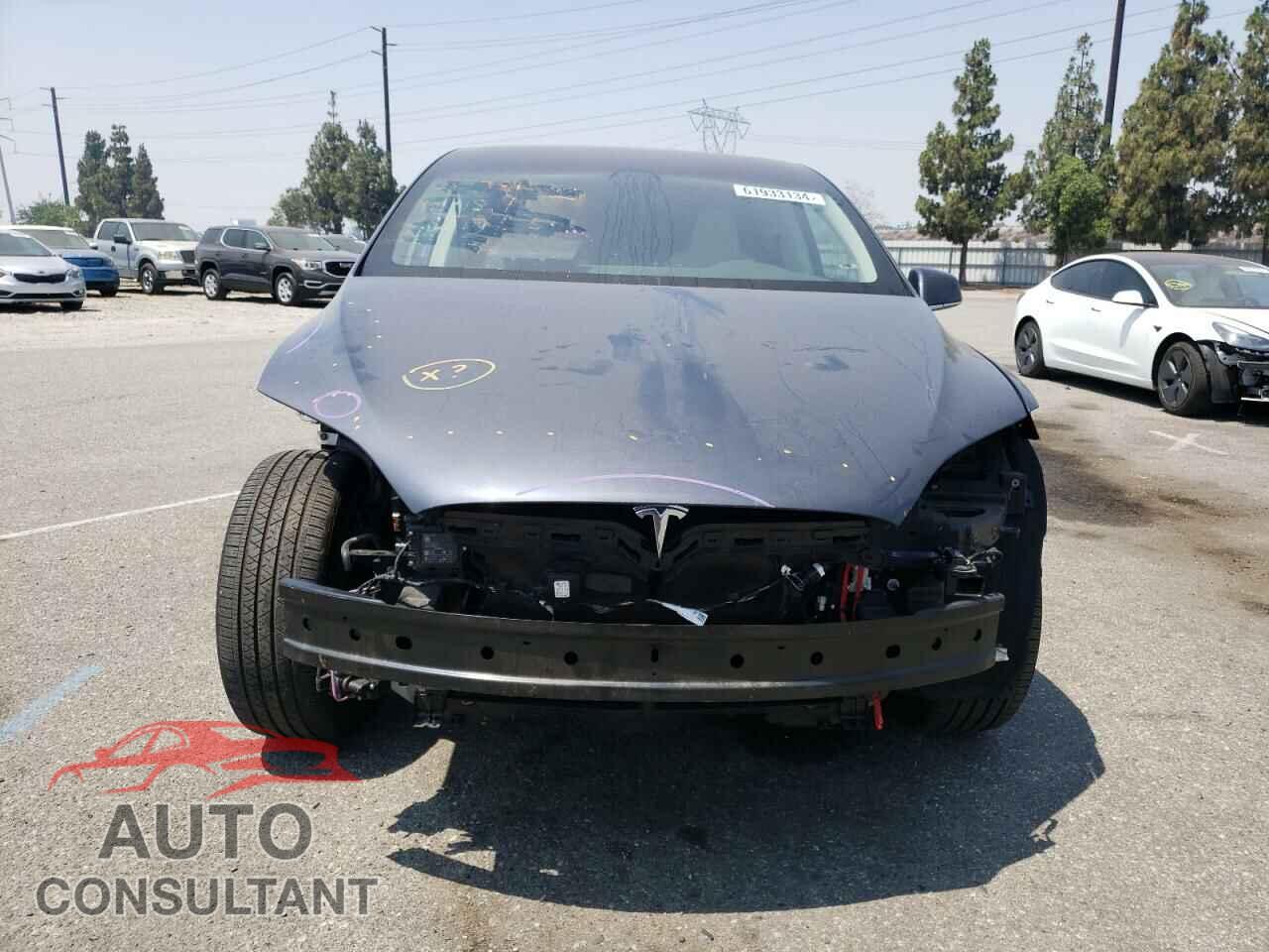 TESLA MODEL X 2019 - 5YJXCBE21KF151283