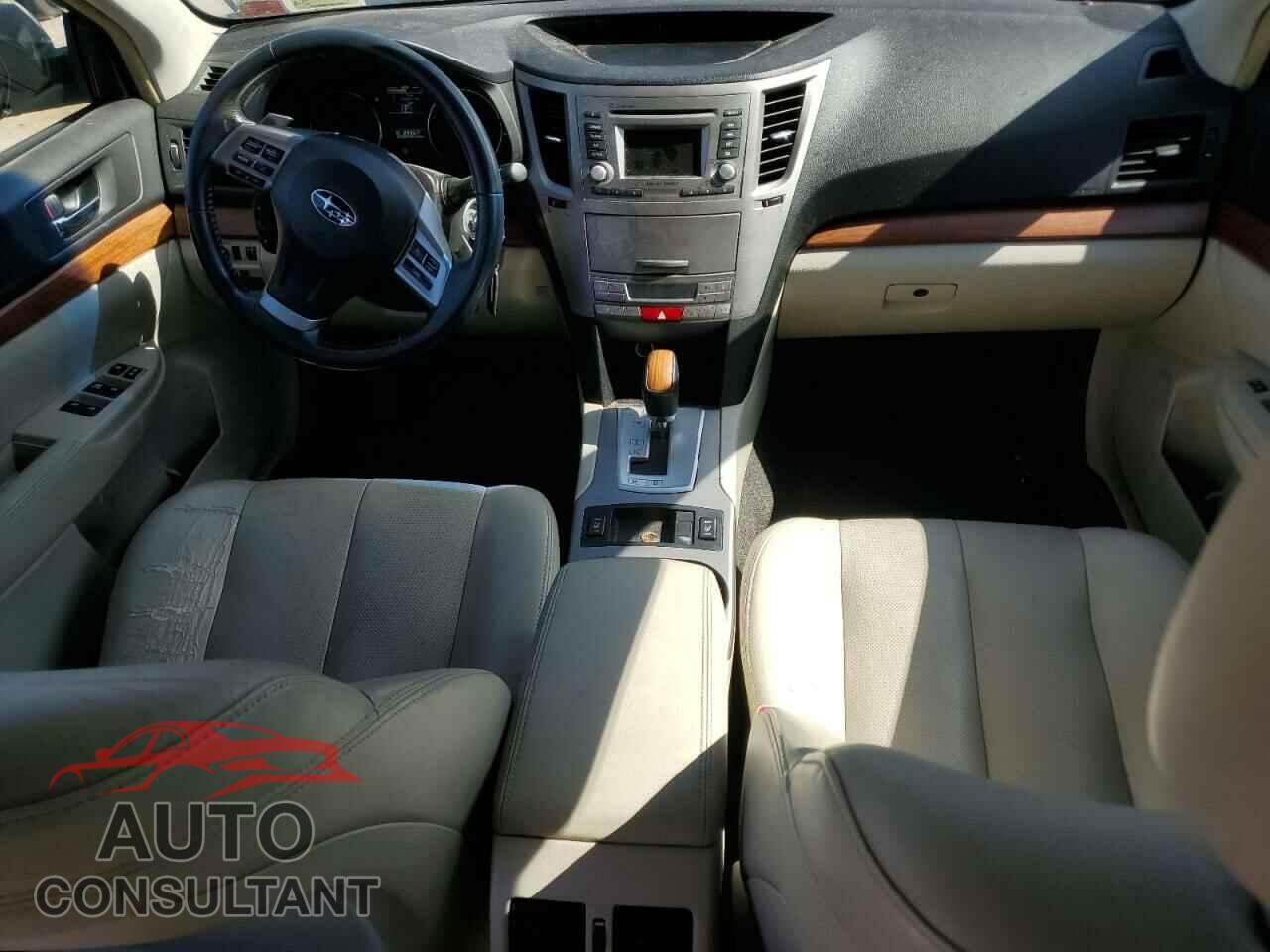 SUBARU OUTBACK 2014 - 4S4BRBLC1E3248842