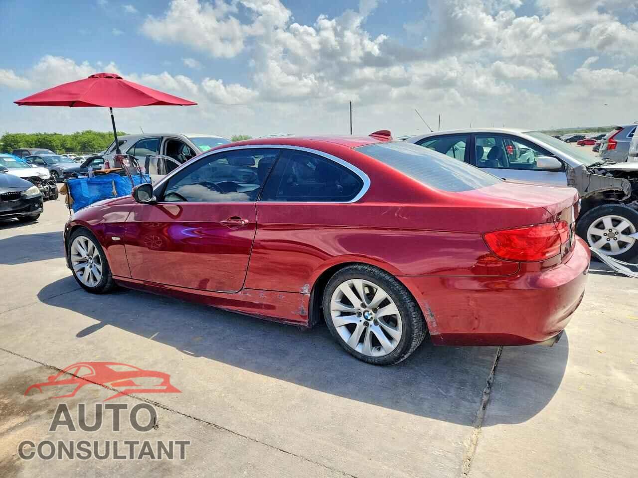 BMW 3 SERIES 2013 - WBAKE3C58DE771895