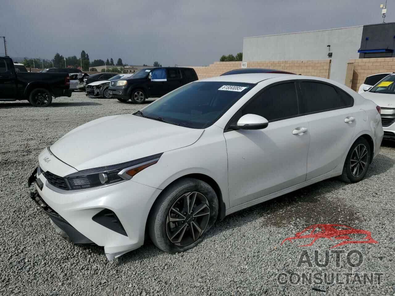 KIA FORTE 2023 - 3KPF24AD4PE608957