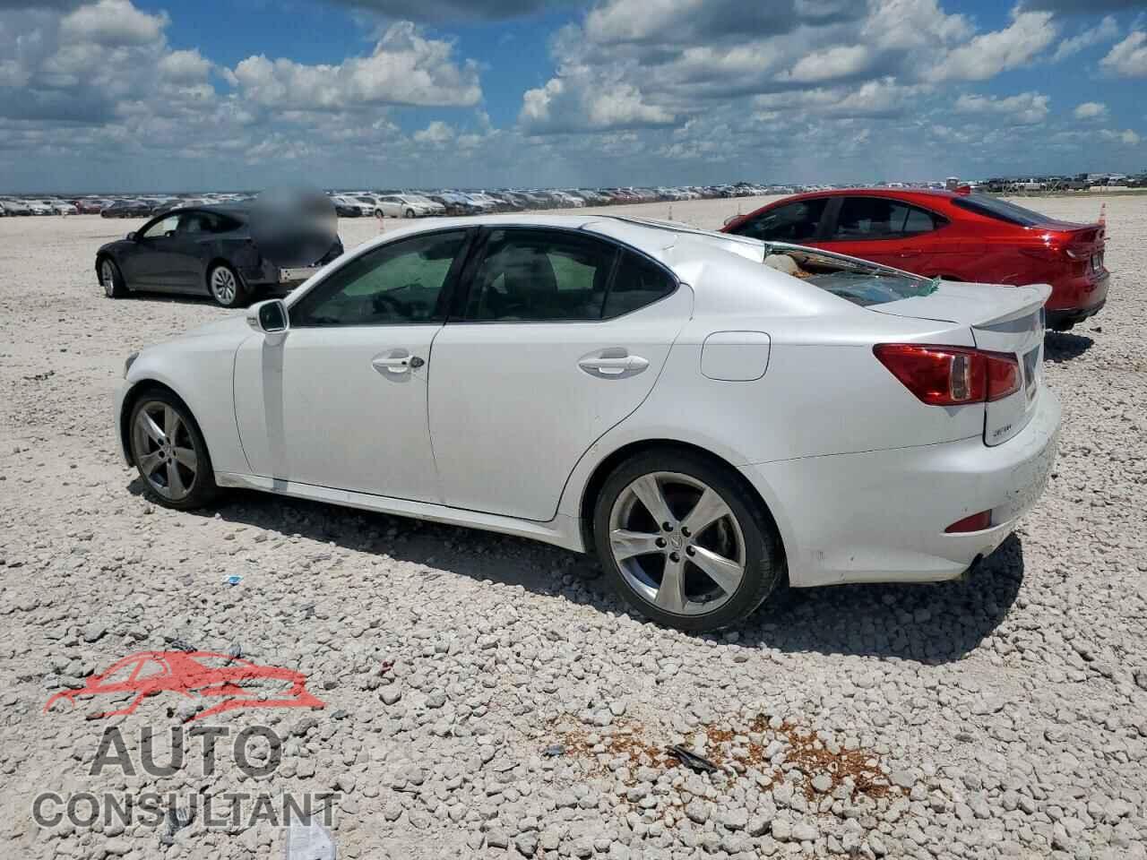 LEXUS IS 2011 - JTHBF5C24B5135973