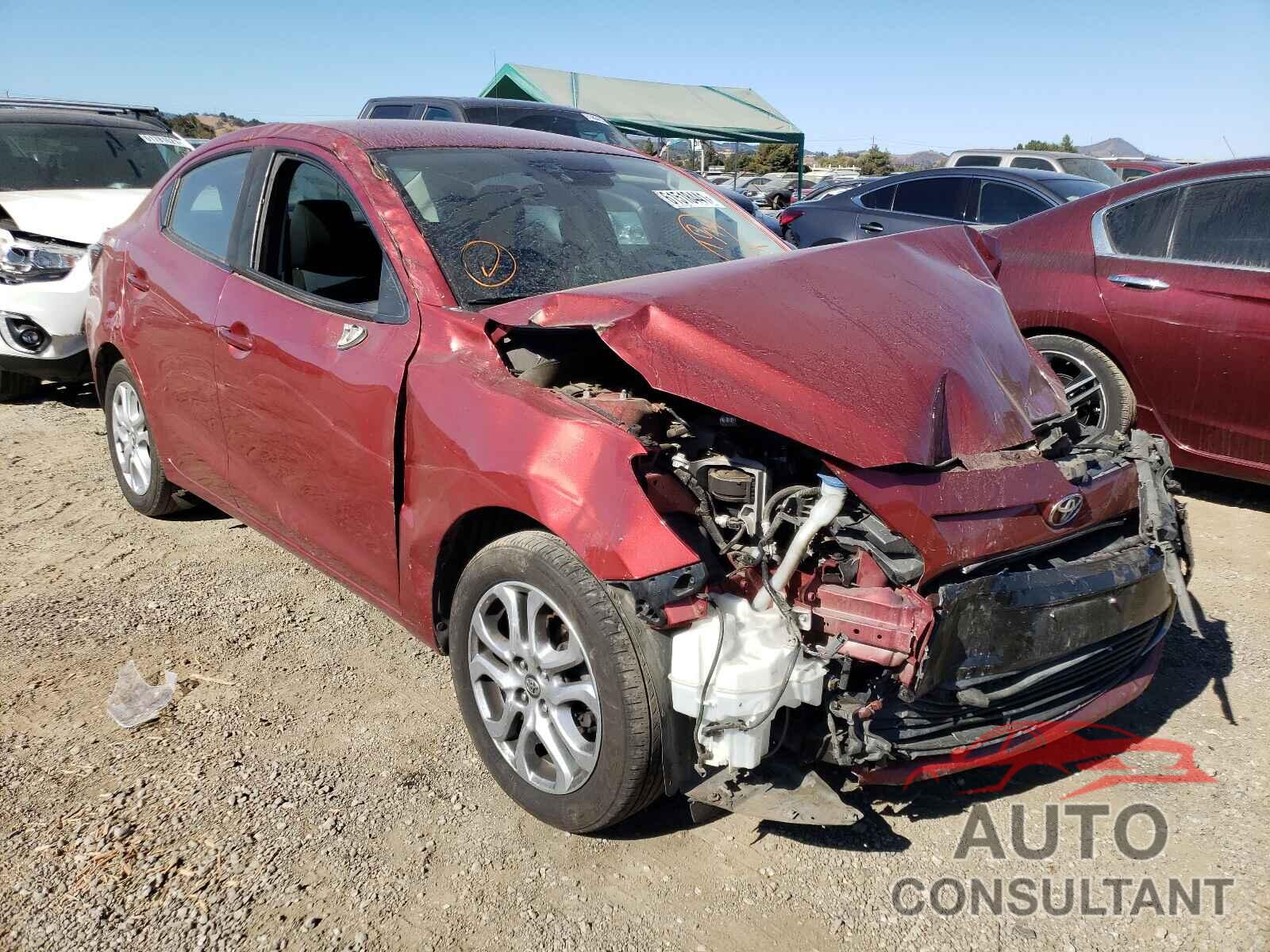 TOYOTA YARIS 2017 - 3MYDLBYV4HY158039