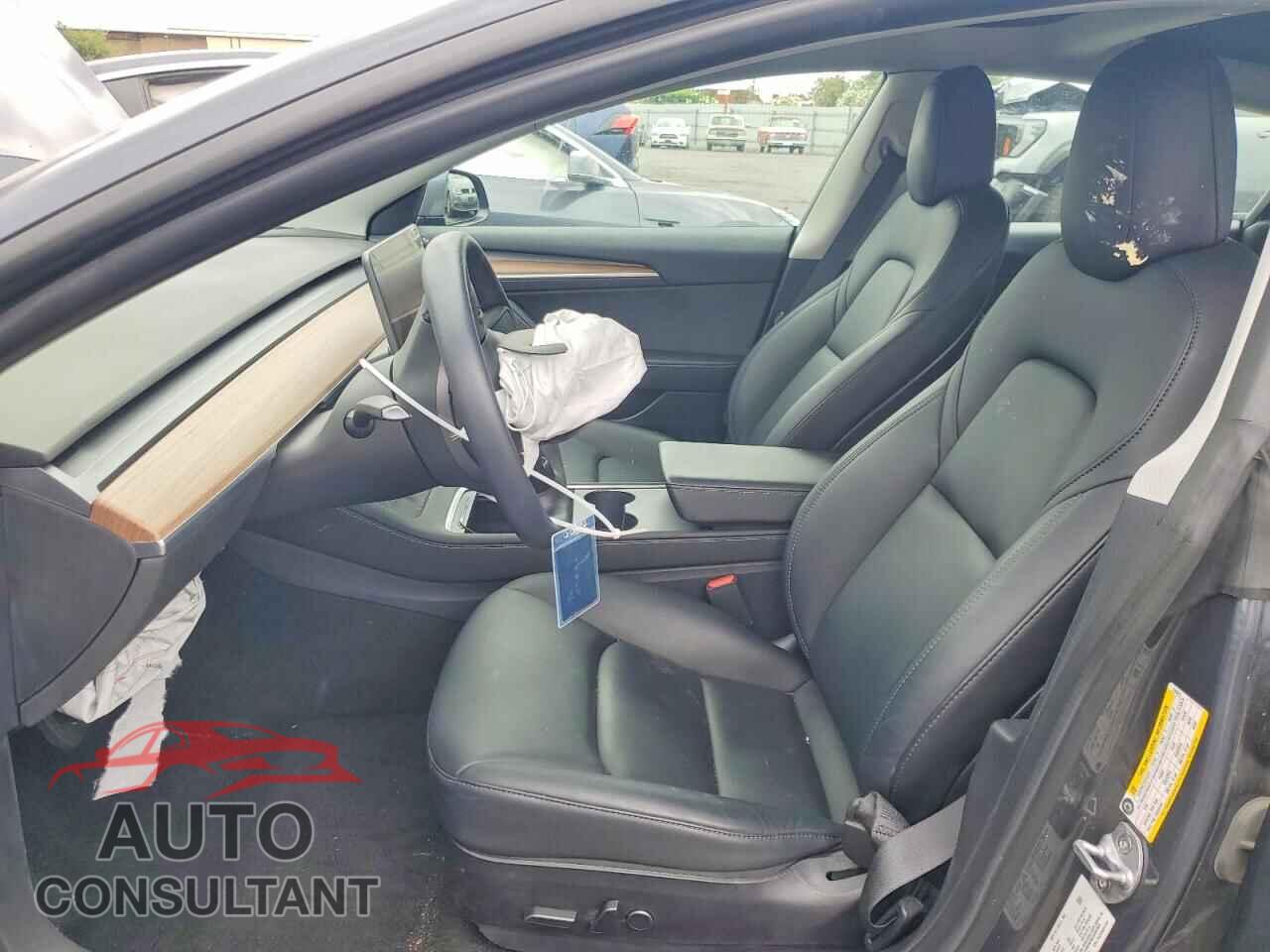 TESLA MODEL 3 2022 - 5YJ3E1EA3NF233675