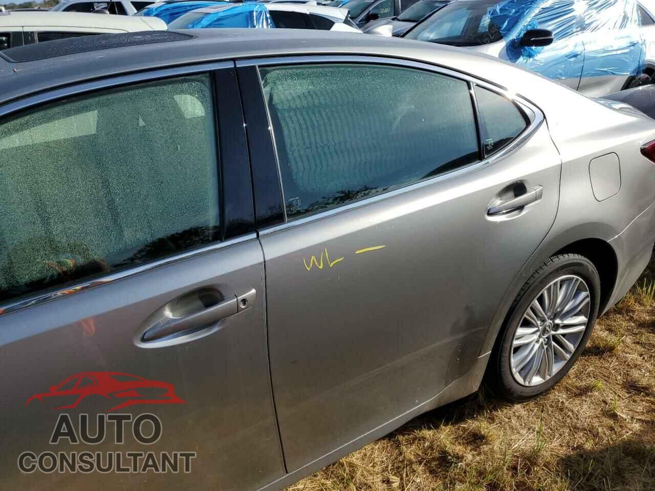 LEXUS ES350 2015 - JTHBK1GG3F2158808
