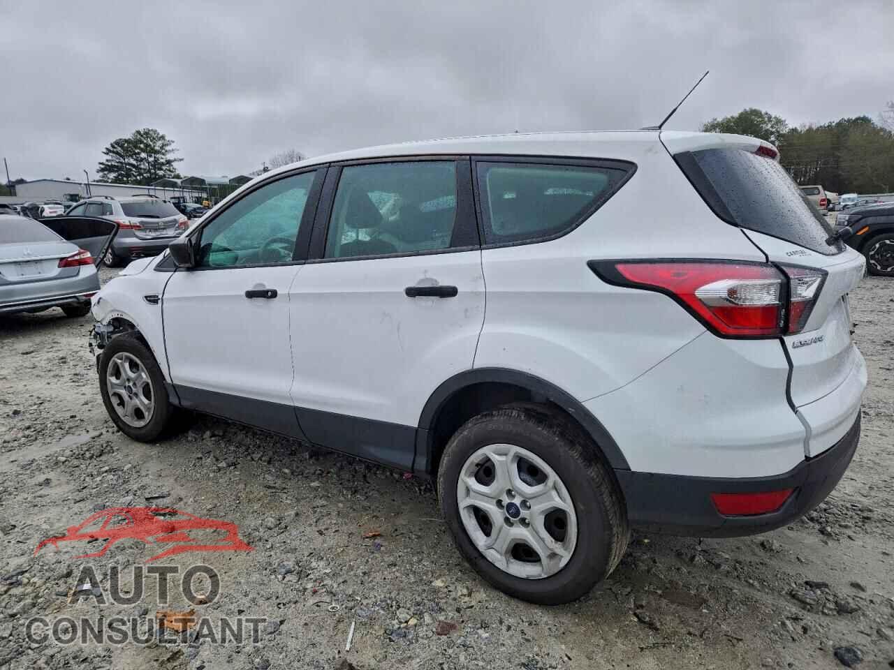 FORD ESCAPE 2018 - 1FMCU0F77JUA02453