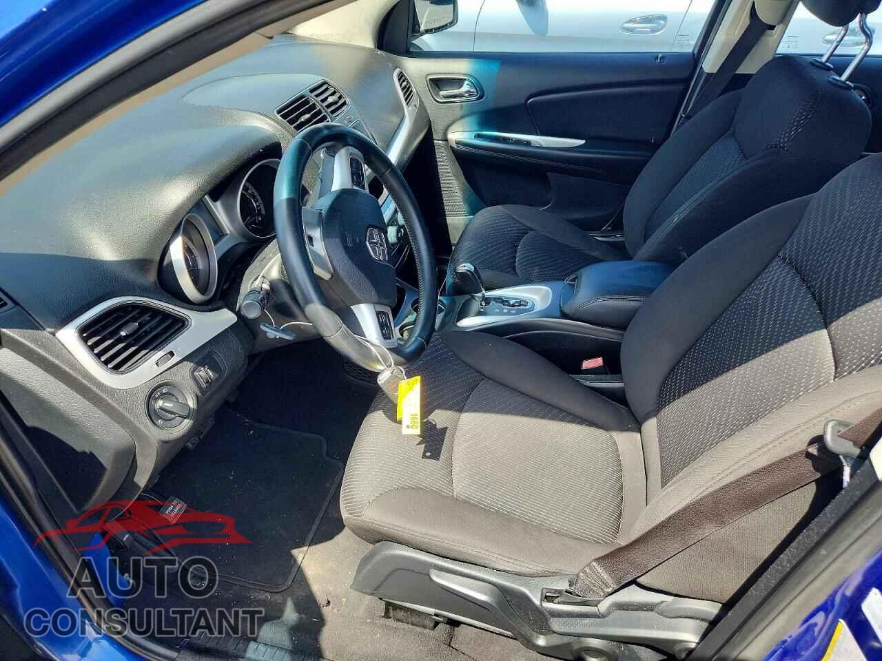 DODGE JOURNEY 2015 - 3C4PDCAB2FT715376