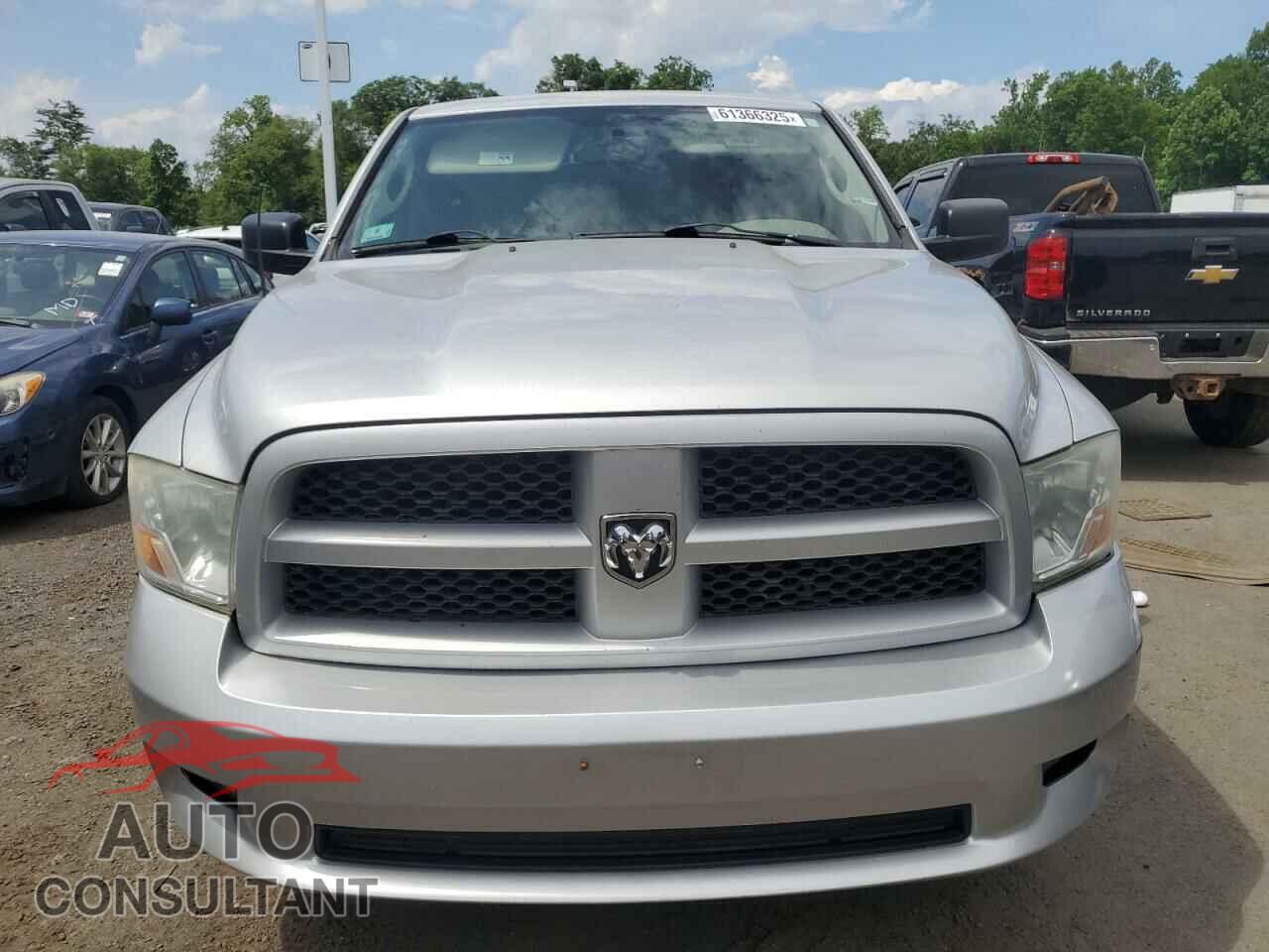 DODGE RAM 1500 2012 - 1C6RD7FT8CS165560