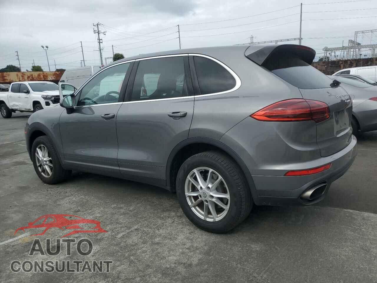 PORSCHE CAYENNE 2016 - WP1AA2A21GKA15990