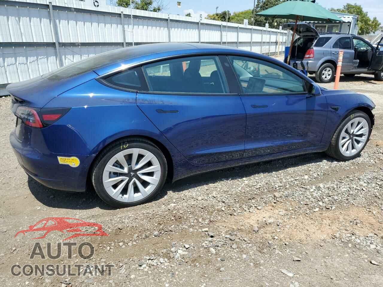 TESLA MODEL 3 2021 - 5YJ3E1EA8MF070696