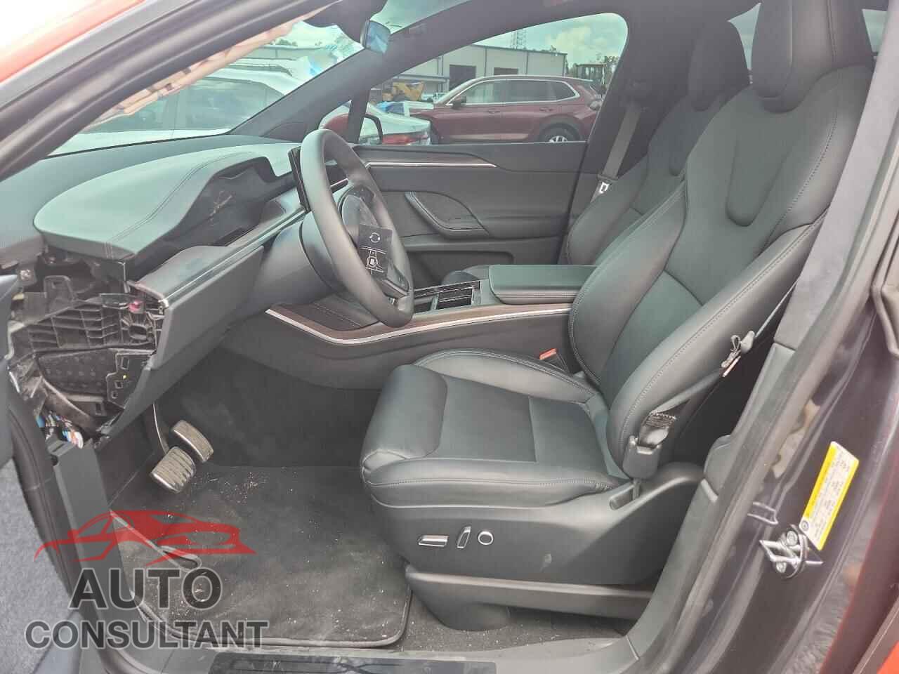 TESLA MODEL X 2024 - 7SAXCDE51RF458374