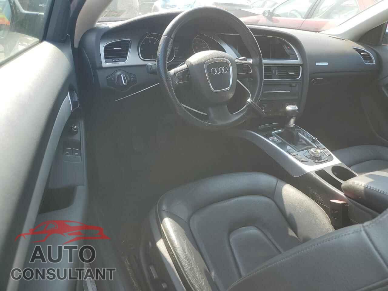AUDI A5 2011 - WAURFAFR0BA002603