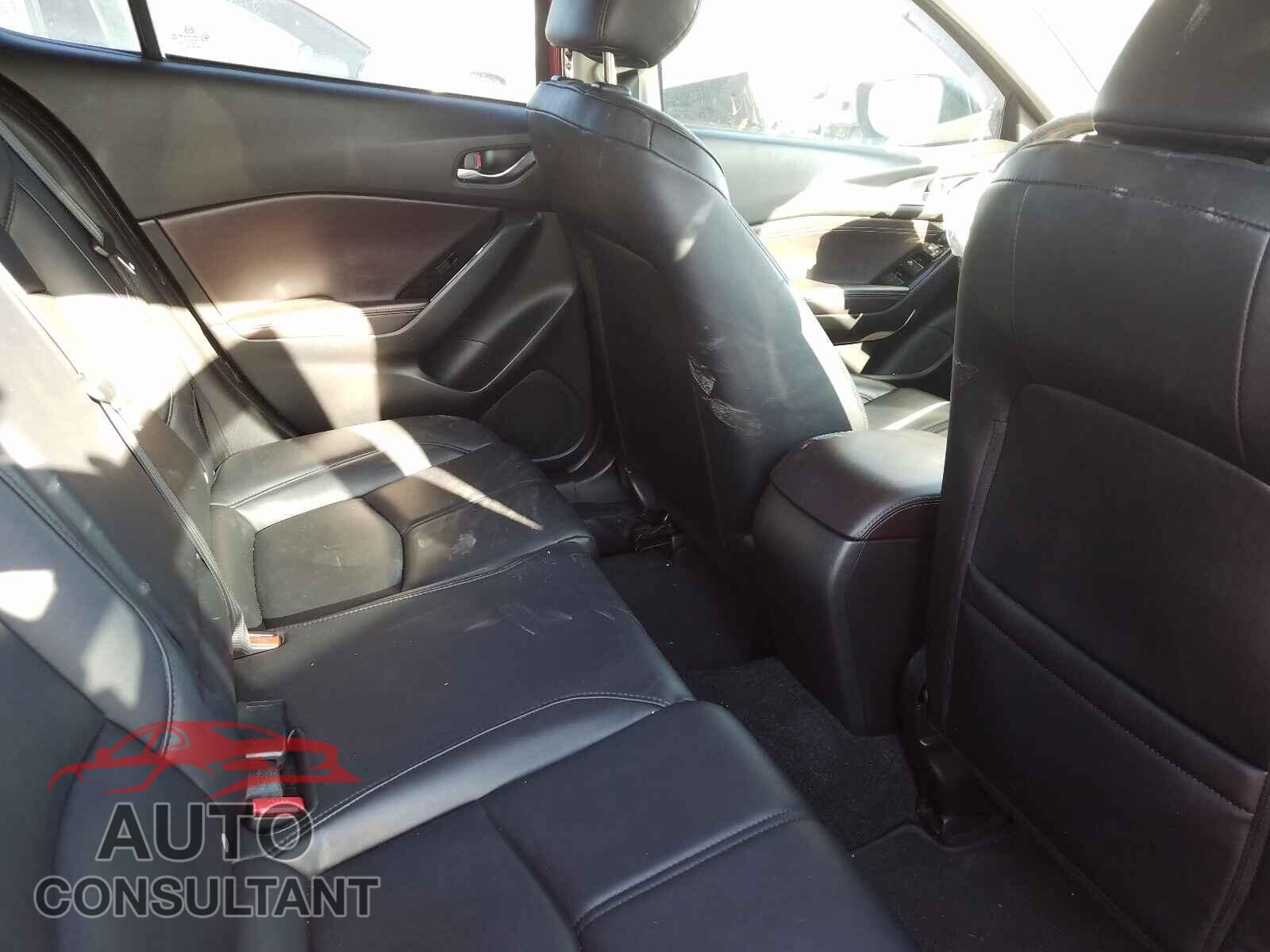 MAZDA 3 2017 - JM1BN1L77H1101387