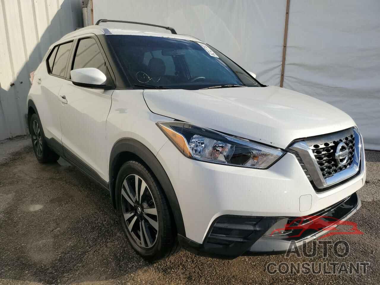 NISSAN KICKS 2018 - 3N1CP5CU2JL510474