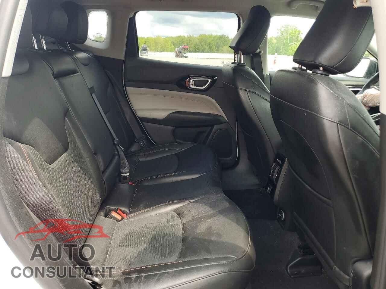 JEEP COMPASS 2022 - 3C4NJDCB7NT185231