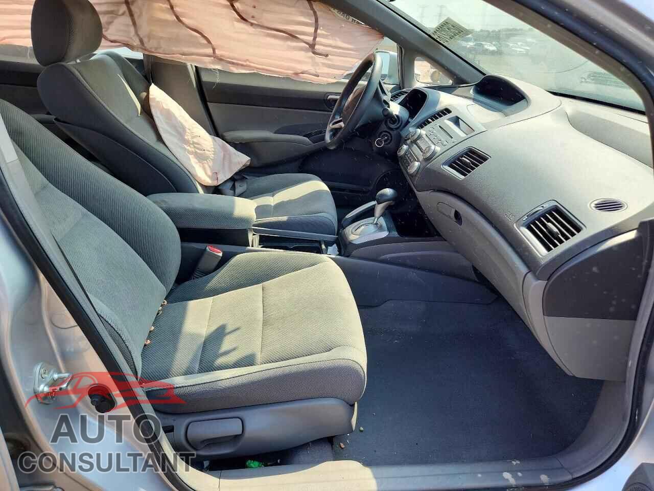 HONDA CIVIC 2009 - 19XFA16569E044010