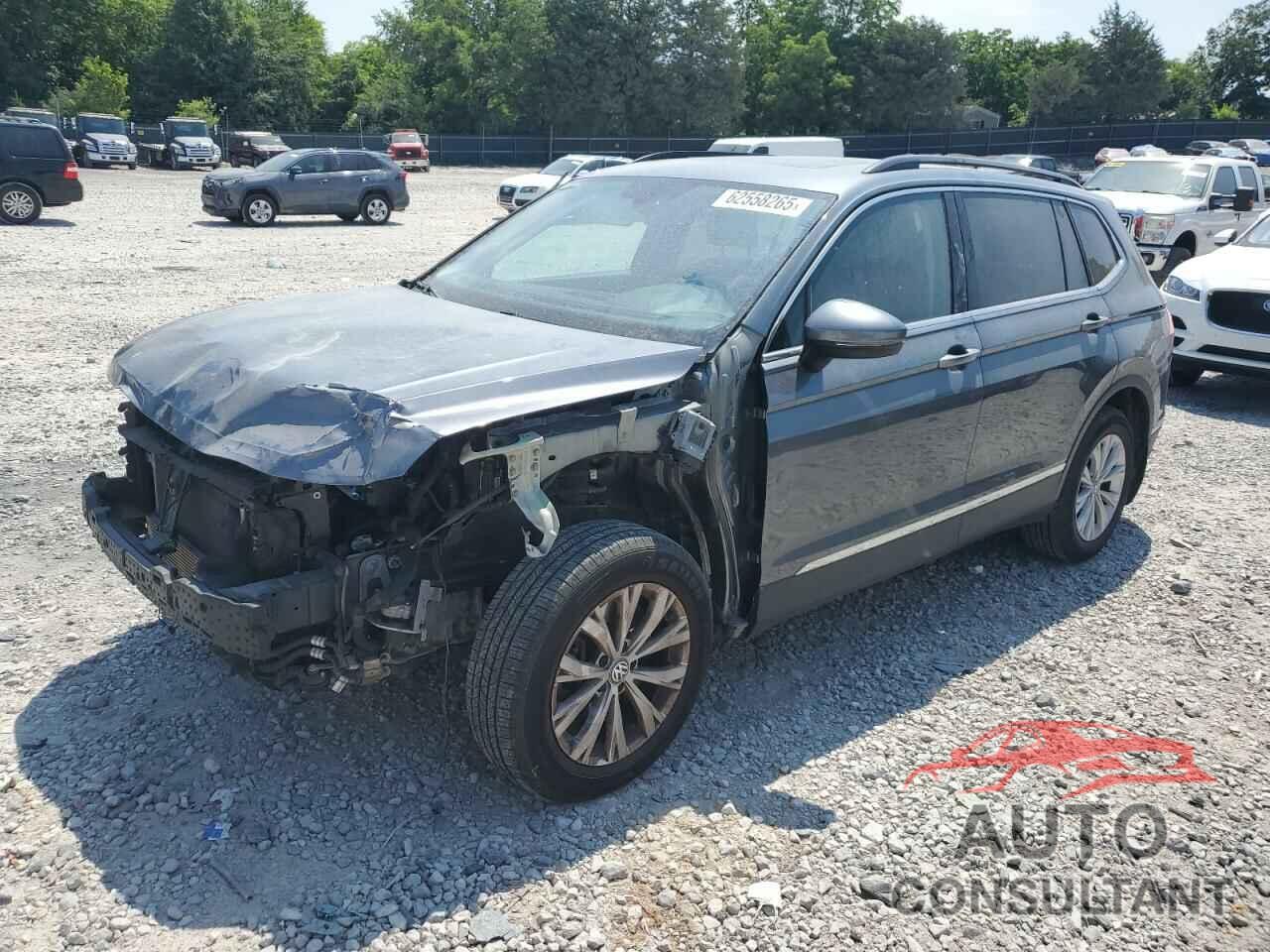 VOLKSWAGEN TIGUAN 2018 - 3VV2B7AX9JM095648