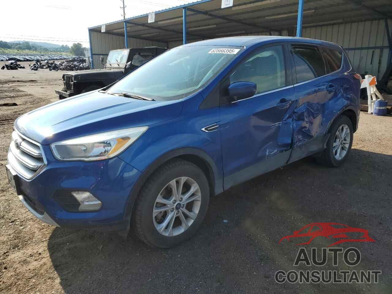 FORD ESCAPE 2017 - 1FMCU9GD4HUC28064