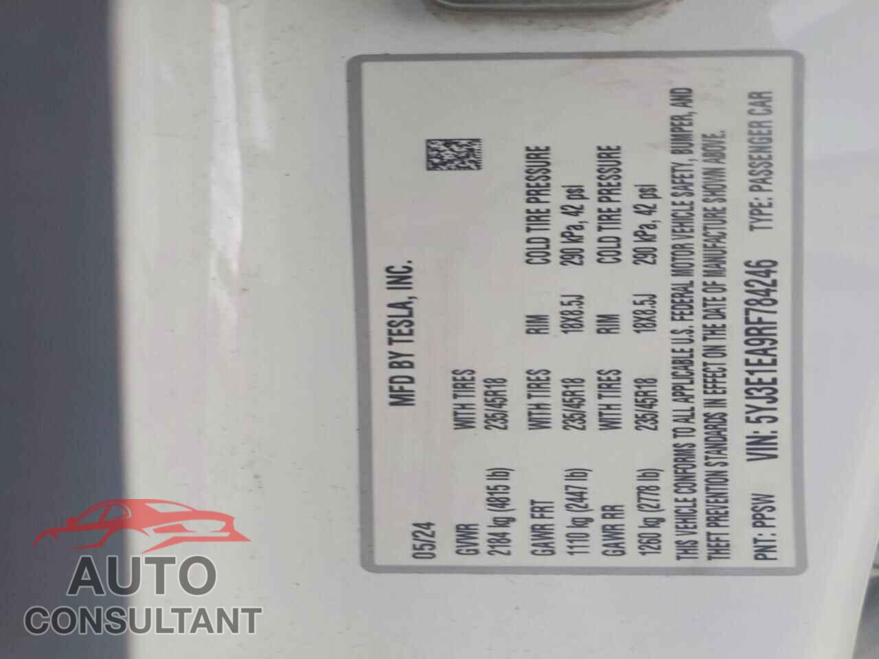 TESLA MODEL 3 2024 - 5YJ3E1EA9RF784246