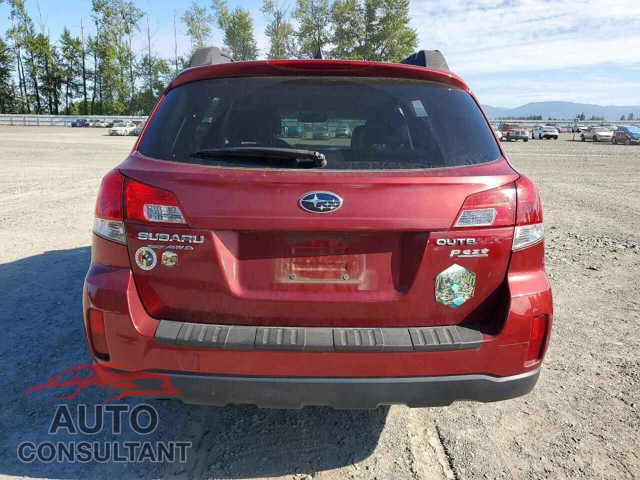 SUBARU OUTBACK 2013 - 4S4BRBKC5D3242929