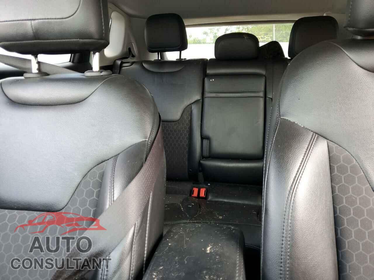 JEEP COMPASS 2019 - 3C4NJDBB1KT713181