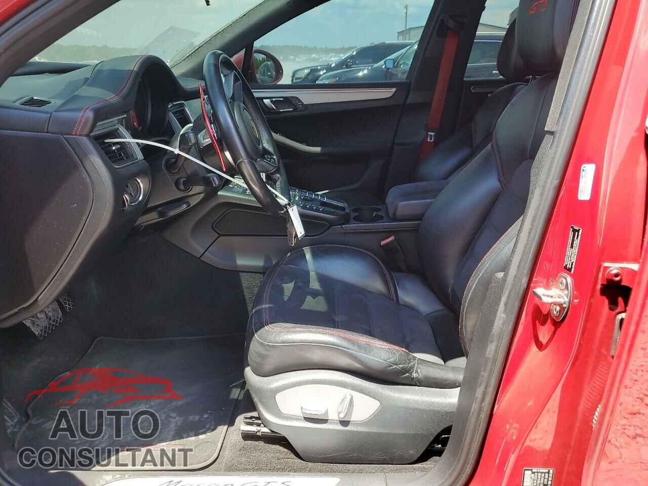 PORSCHE MACAN 2017 - WP1AG2A52HLB50061