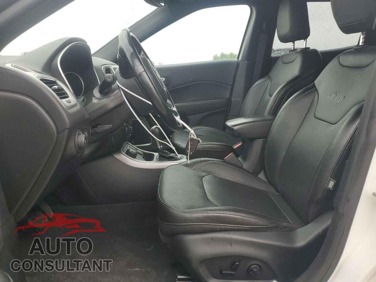 JEEP COMPASS 2020 - 3C4NJDCB0LT166372